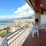 Hermoso En Con Terraza Y Garaje, A 600m De La Playa - Hisp-312-8 Apartamento *